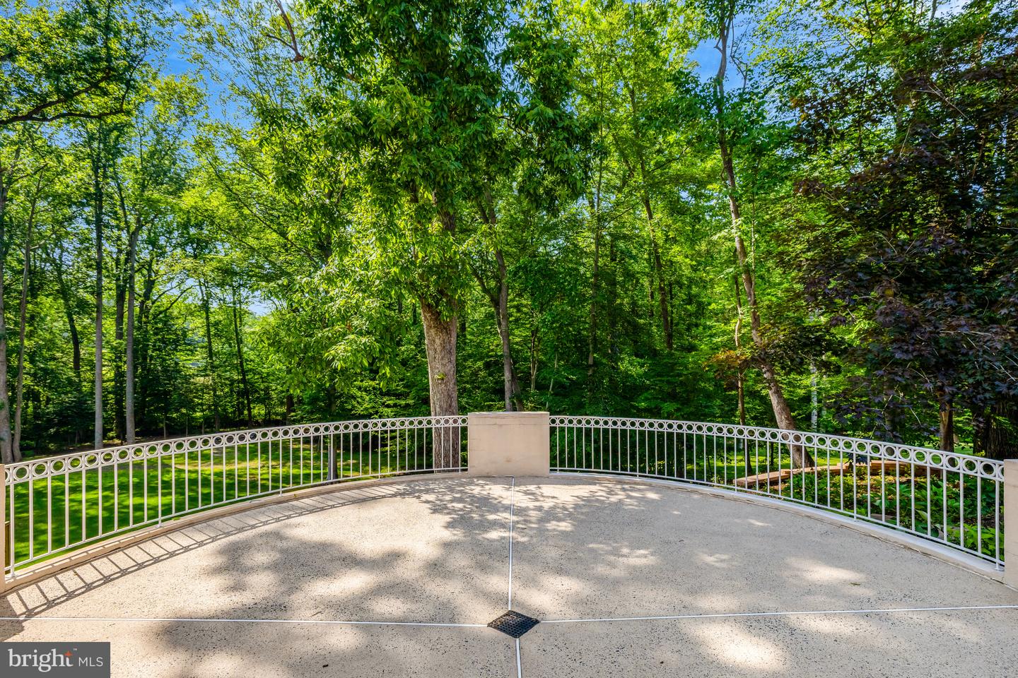 180 RIVER PARK DR, GREAT FALLS, Virginia 22066, 10 Bedrooms Bedrooms, ,8 BathroomsBathrooms,Residential,For sale,180 RIVER PARK DR,VAFX2245536 MLS # VAFX2245536