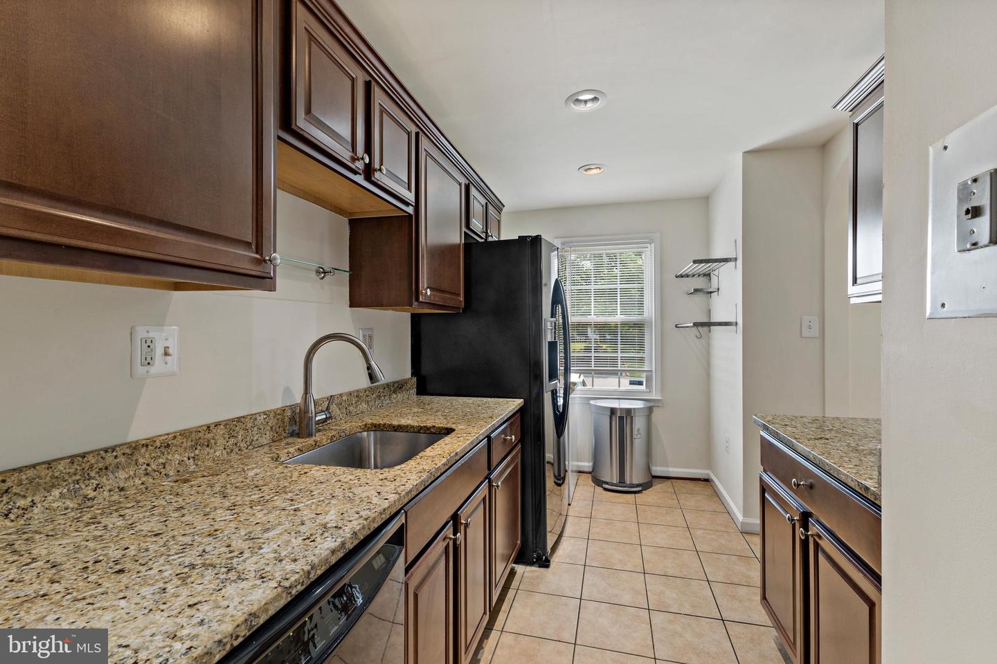 8228 MCCLELLAND PL, ALEXANDRIA, Virginia 22309, 3 Bedrooms Bedrooms, 6 Rooms Rooms,3 BathroomsBathrooms,Residential,For sale,8228 MCCLELLAND PL,VAFX2246288 MLS # VAFX2246288