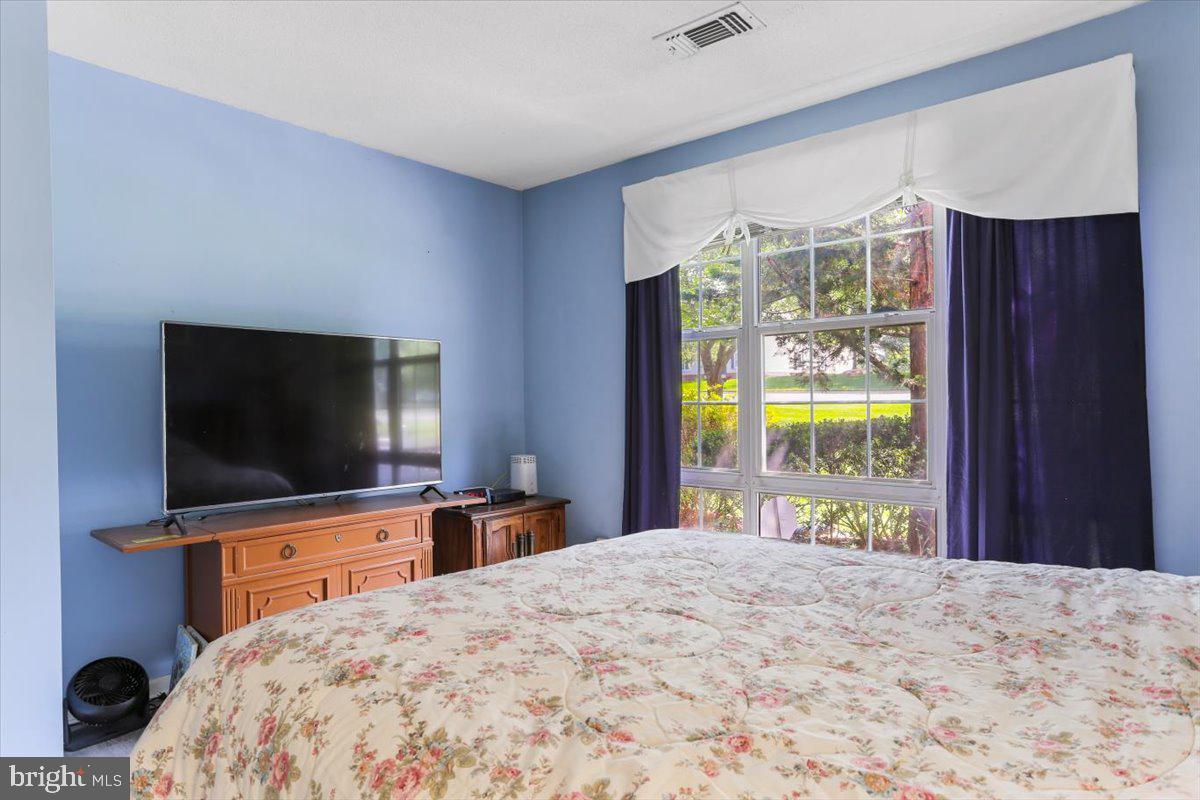 20273 BEECHWOOD TER #103, ASHBURN, Virginia 20147, 1 Bedroom Bedrooms, ,1 BathroomBathrooms,Residential,For sale,20273 BEECHWOOD TER #103,VALO2099042 MLS # VALO2099042