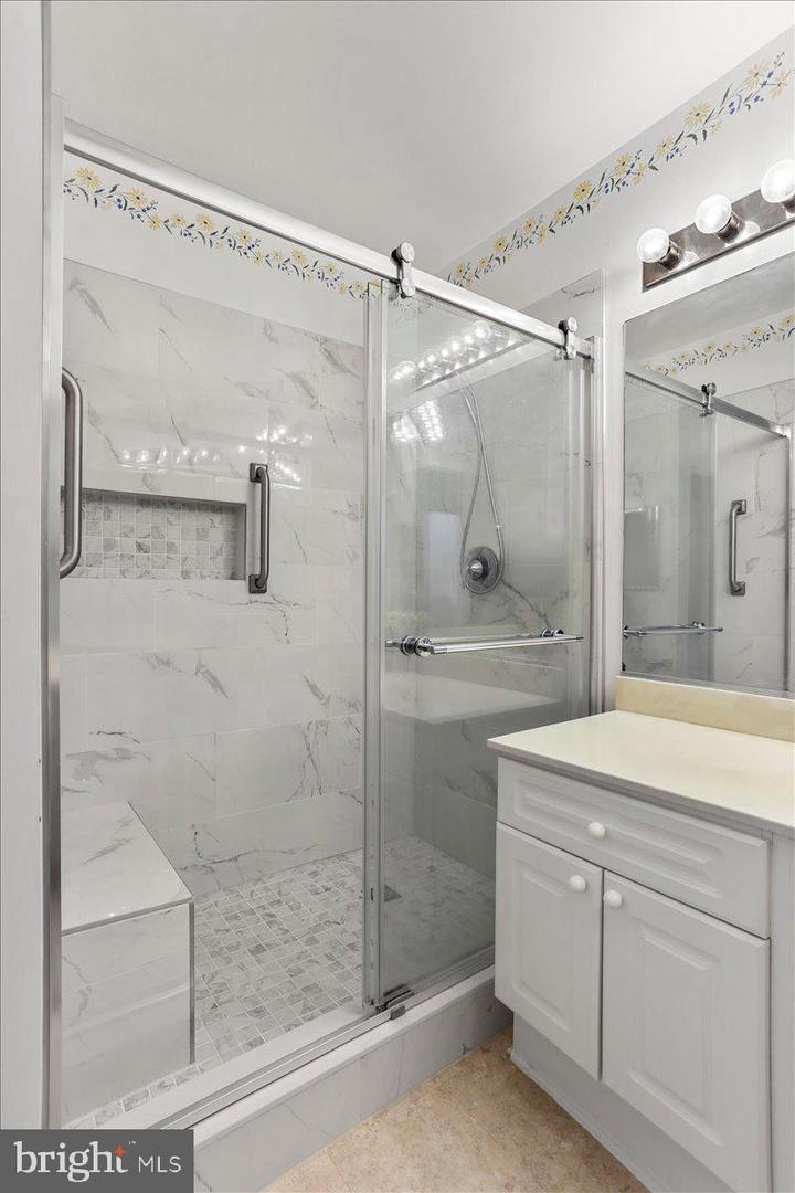 20273 BEECHWOOD TER #103, ASHBURN, Virginia 20147, 1 Bedroom Bedrooms, ,1 BathroomBathrooms,Residential,For sale,20273 BEECHWOOD TER #103,VALO2099042 MLS # VALO2099042
