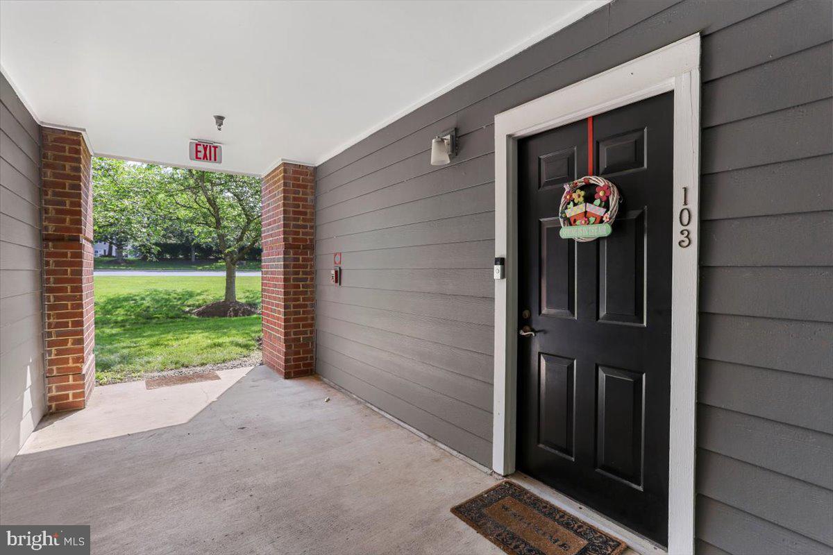 20273 BEECHWOOD TER #103, ASHBURN, Virginia 20147, 1 Bedroom Bedrooms, ,1 BathroomBathrooms,Residential,For sale,20273 BEECHWOOD TER #103,VALO2099042 MLS # VALO2099042
