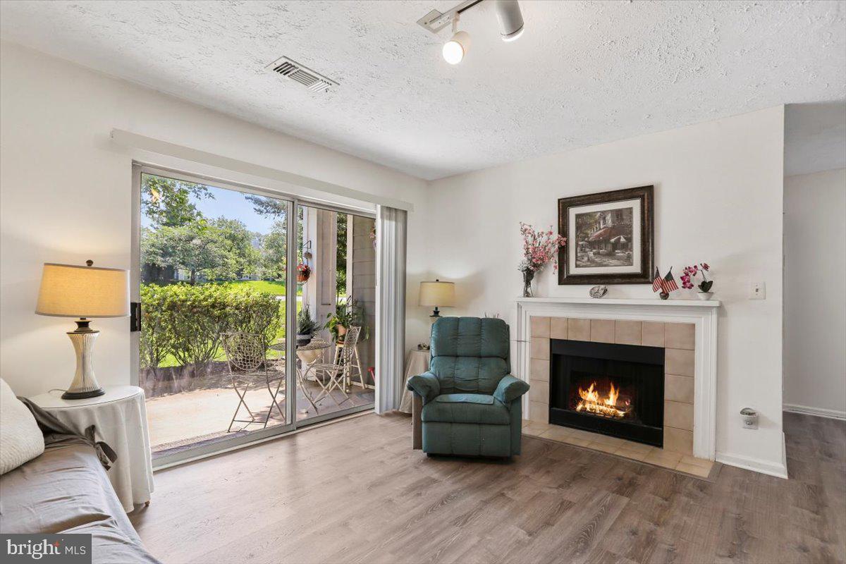 20273 BEECHWOOD TER #103, ASHBURN, Virginia 20147, 1 Bedroom Bedrooms, ,1 BathroomBathrooms,Residential,For sale,20273 BEECHWOOD TER #103,VALO2099042 MLS # VALO2099042