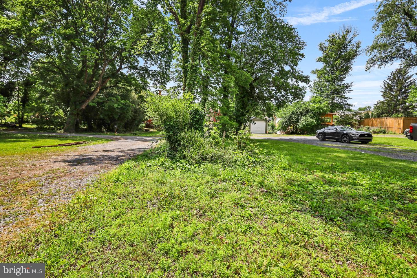 521-1/2 N LOUDOUN ST, WINCHESTER, Virginia 22601, 4 Bedrooms Bedrooms, 8 Rooms Rooms,1 BathroomBathrooms,Residential,For sale,521-1/2 N LOUDOUN ST,VAWI2007934 MLS # VAWI2007934