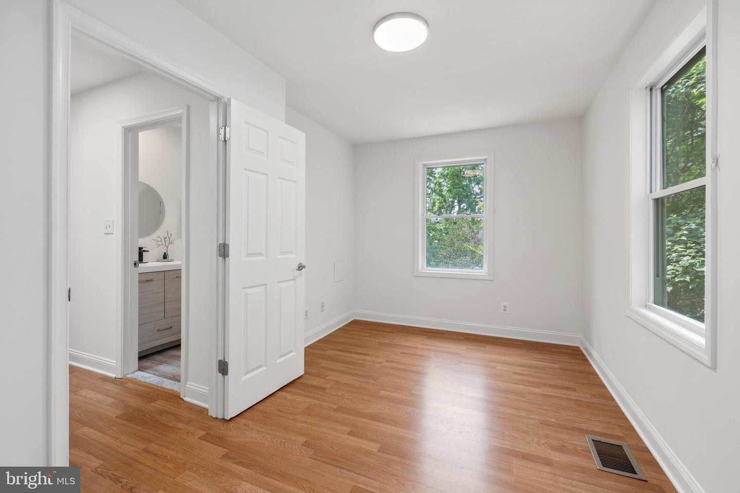 1419 LAWRENCE ST NE, WASHINGTON, District Of Columbia 20017, 4 Bedrooms Bedrooms, ,2 BathroomsBathrooms,Residential,For sale,1419 LAWRENCE ST NE,DCDC2204754 MLS # DCDC2204754
