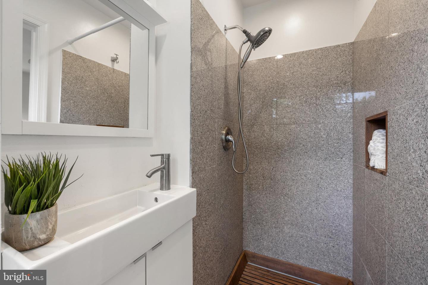 1419 LAWRENCE ST NE, WASHINGTON, District Of Columbia 20017, 4 Bedrooms Bedrooms, ,2 BathroomsBathrooms,Residential,For sale,1419 LAWRENCE ST NE,DCDC2204754 MLS # DCDC2204754
