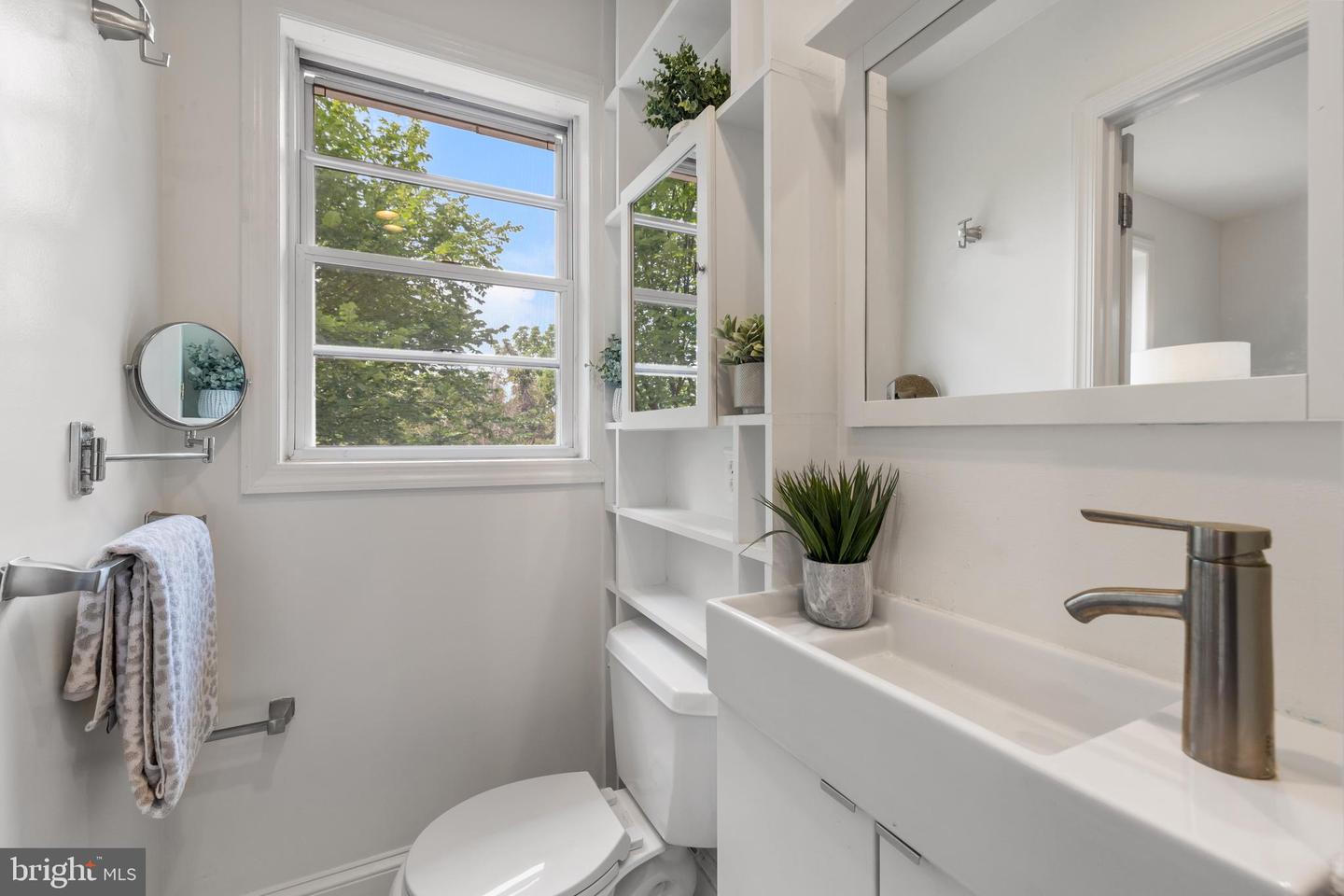 1419 LAWRENCE ST NE, WASHINGTON, District Of Columbia 20017, 4 Bedrooms Bedrooms, ,2 BathroomsBathrooms,Residential,For sale,1419 LAWRENCE ST NE,DCDC2204754 MLS # DCDC2204754