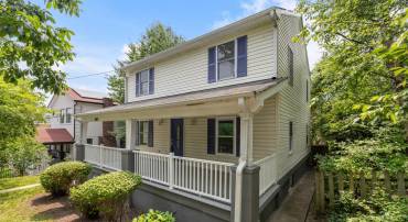 1419 LAWRENCE ST NE, WASHINGTON, District Of Columbia 20017, 4 Bedrooms Bedrooms, ,2 BathroomsBathrooms,Residential,For sale,1419 LAWRENCE ST NE,DCDC2204754 MLS # DCDC2204754