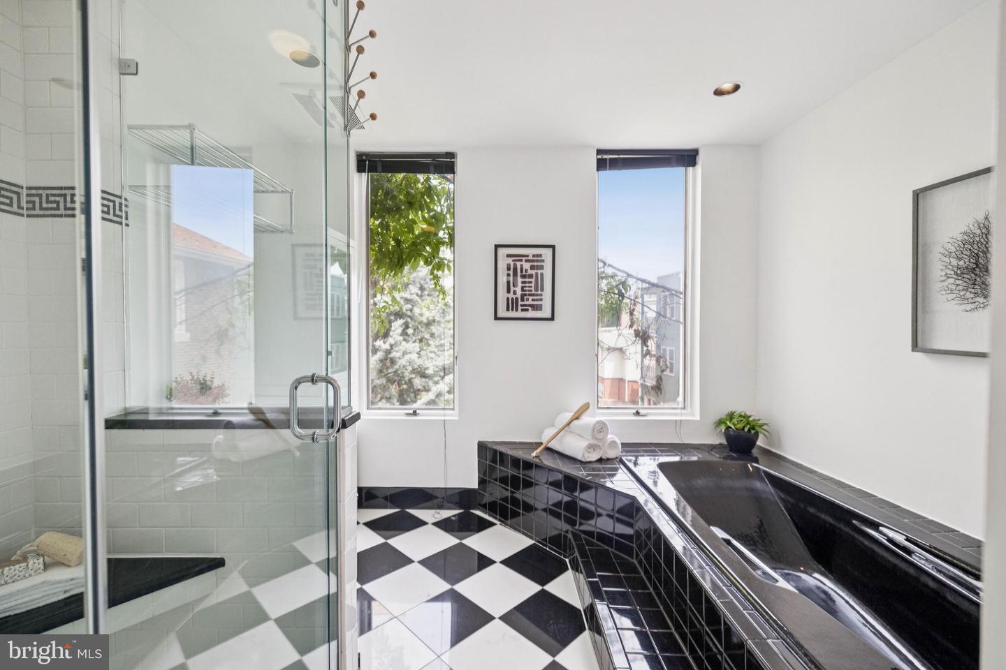 1827 PHELPS PL NW, WASHINGTON, District Of Columbia 20008, 5 Bedrooms Bedrooms, ,5 BathroomsBathrooms,Residential,For sale,1827 PHELPS PL NW,DCDC2204760 MLS # DCDC2204760