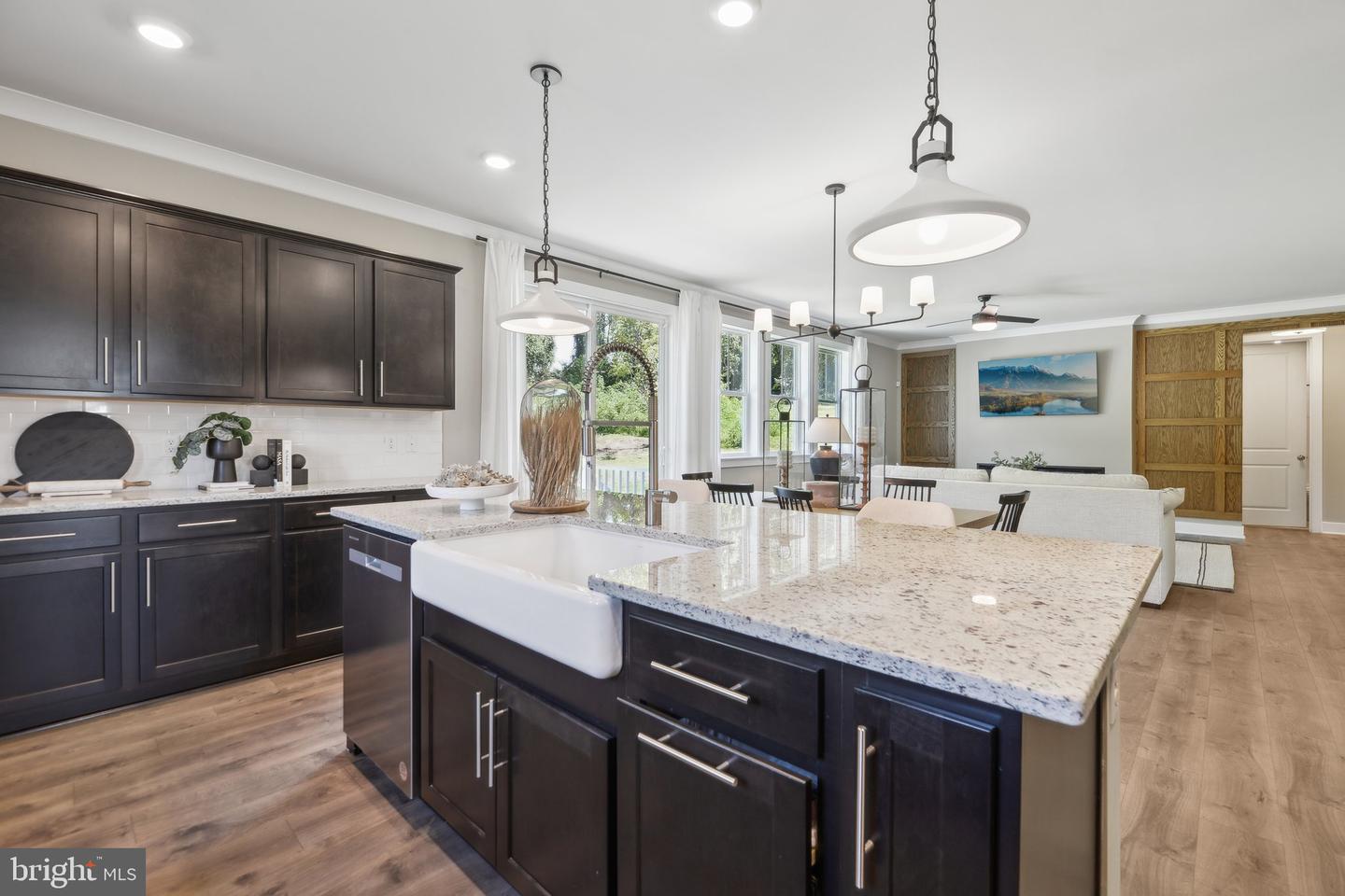 3413 WOODED RUN DR, BROAD RUN, Virginia 20137, 3 Bedrooms Bedrooms, ,4 BathroomsBathrooms,Residential,For sale,3413 WOODED RUN DR,VAFQ2016982 MLS # VAFQ2016982