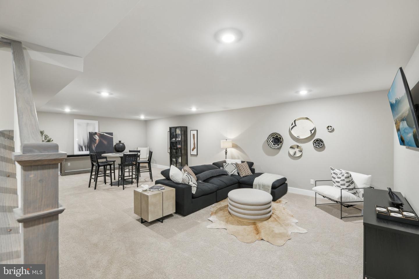 3413 WOODED RUN DR, BROAD RUN, Virginia 20137, 3 Bedrooms Bedrooms, ,4 BathroomsBathrooms,Residential,For sale,3413 WOODED RUN DR,VAFQ2016982 MLS # VAFQ2016982