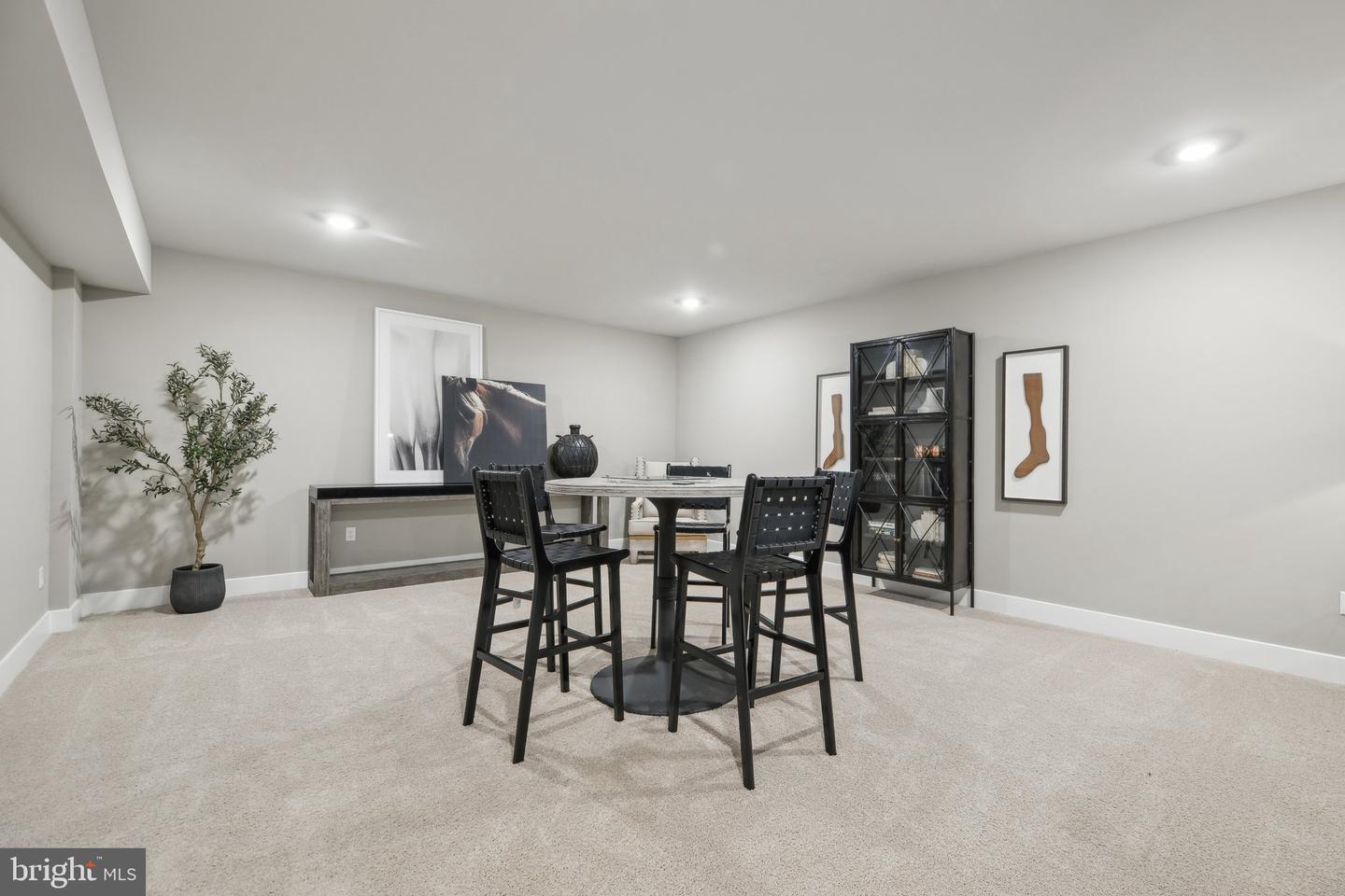 3413 WOODED RUN DR, BROAD RUN, Virginia 20137, 3 Bedrooms Bedrooms, ,4 BathroomsBathrooms,Residential,For sale,3413 WOODED RUN DR,VAFQ2016982 MLS # VAFQ2016982