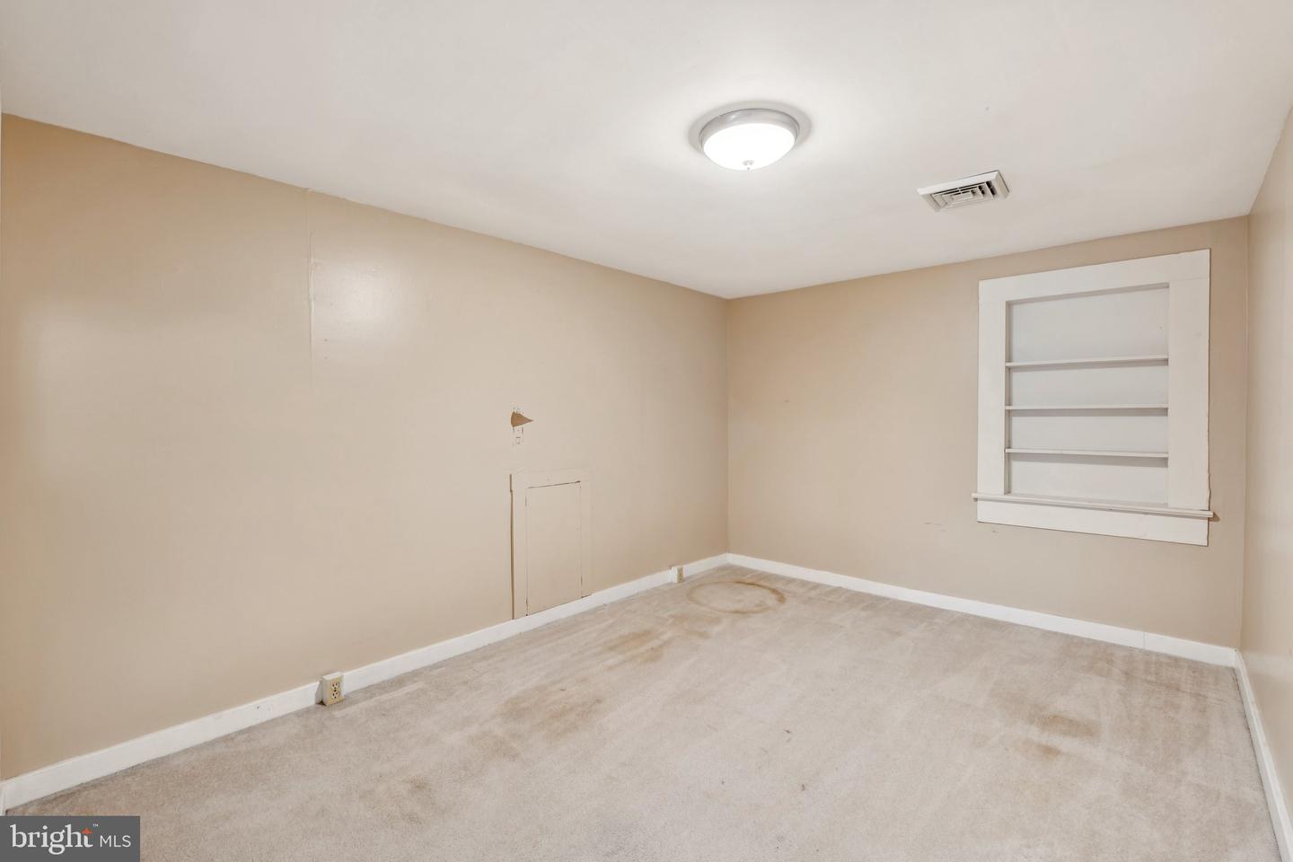 7500 MUSCOE PL, KING GEORGE, Virginia 22485, 4 Bedrooms Bedrooms, 15 Rooms Rooms,3 BathroomsBathrooms,Residential,For sale,7500 MUSCOE PL,VAKG2006562 MLS # VAKG2006562