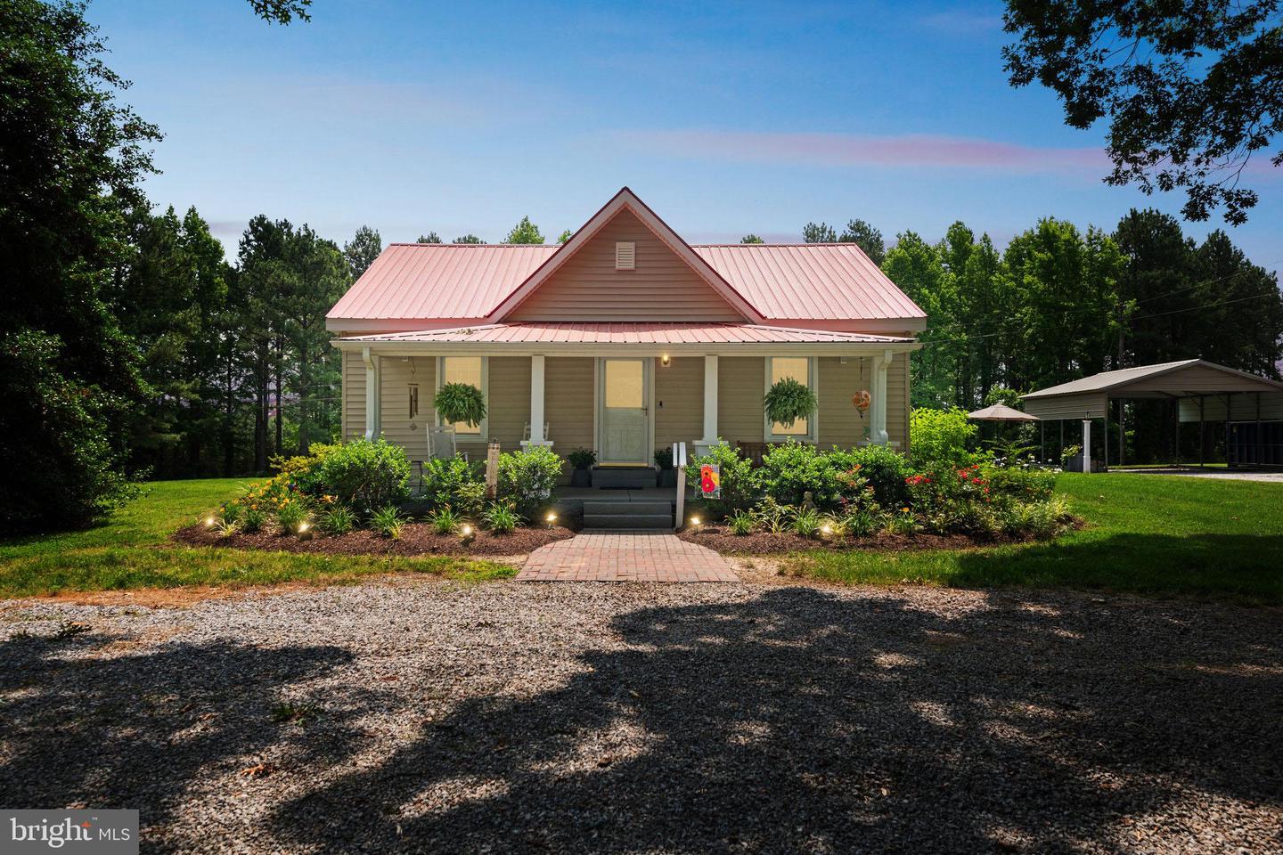 4736 MARENGO RD, LA CROSSE, Virginia 23950, 3 Bedrooms Bedrooms, ,1 BathroomBathrooms,Residential,For sale,4736 MARENGO RD,VAMB2000062 MLS # VAMB2000062