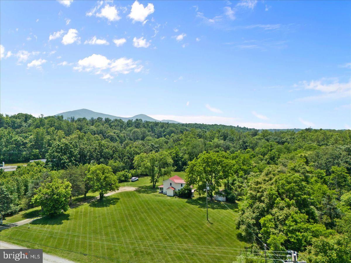 6772 EAST SIDE, ELKTON, Virginia 22827, 3 Bedrooms Bedrooms, ,2 BathroomsBathrooms,Residential,For sale,6772 EAST SIDE,VARO2002374 MLS # VARO2002374