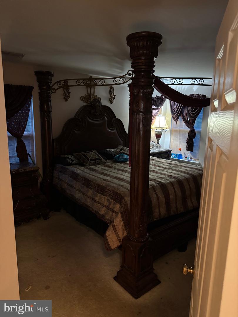 8807 GRANTHAM CT, BRISTOW, Virginia 20136, 5 Bedrooms Bedrooms, ,3 BathroomsBathrooms,Residential,For sale,8807 GRANTHAM CT,VAPW2096642 MLS # VAPW2096642