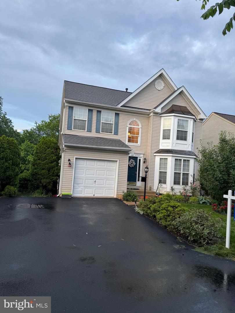 8807 GRANTHAM CT, BRISTOW, Virginia 20136, 5 Bedrooms Bedrooms, ,3 BathroomsBathrooms,Residential,For sale,8807 GRANTHAM CT,VAPW2096642 MLS # VAPW2096642