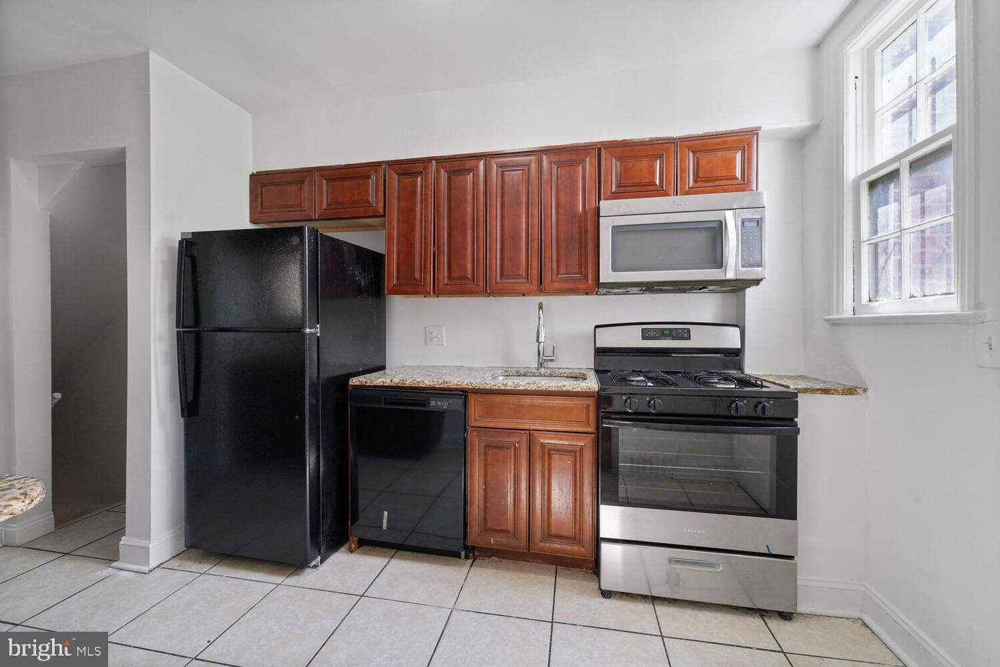 212 DIVISION AVE NE, WASHINGTON, District Of Columbia 20019, 4 Bedrooms Bedrooms, ,2 BathroomsBathrooms,Residential,For sale,212 DIVISION AVE NE,DCDC2204838 MLS # DCDC2204838