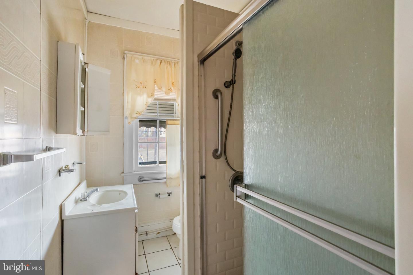 16 N SOUTH STREET, PETERSBURG, Virginia 23803, 3 Bedrooms Bedrooms, ,1 BathroomBathrooms,Residential,For sale,16 N SOUTH STREET,VAPC2000118 MLS # VAPC2000118