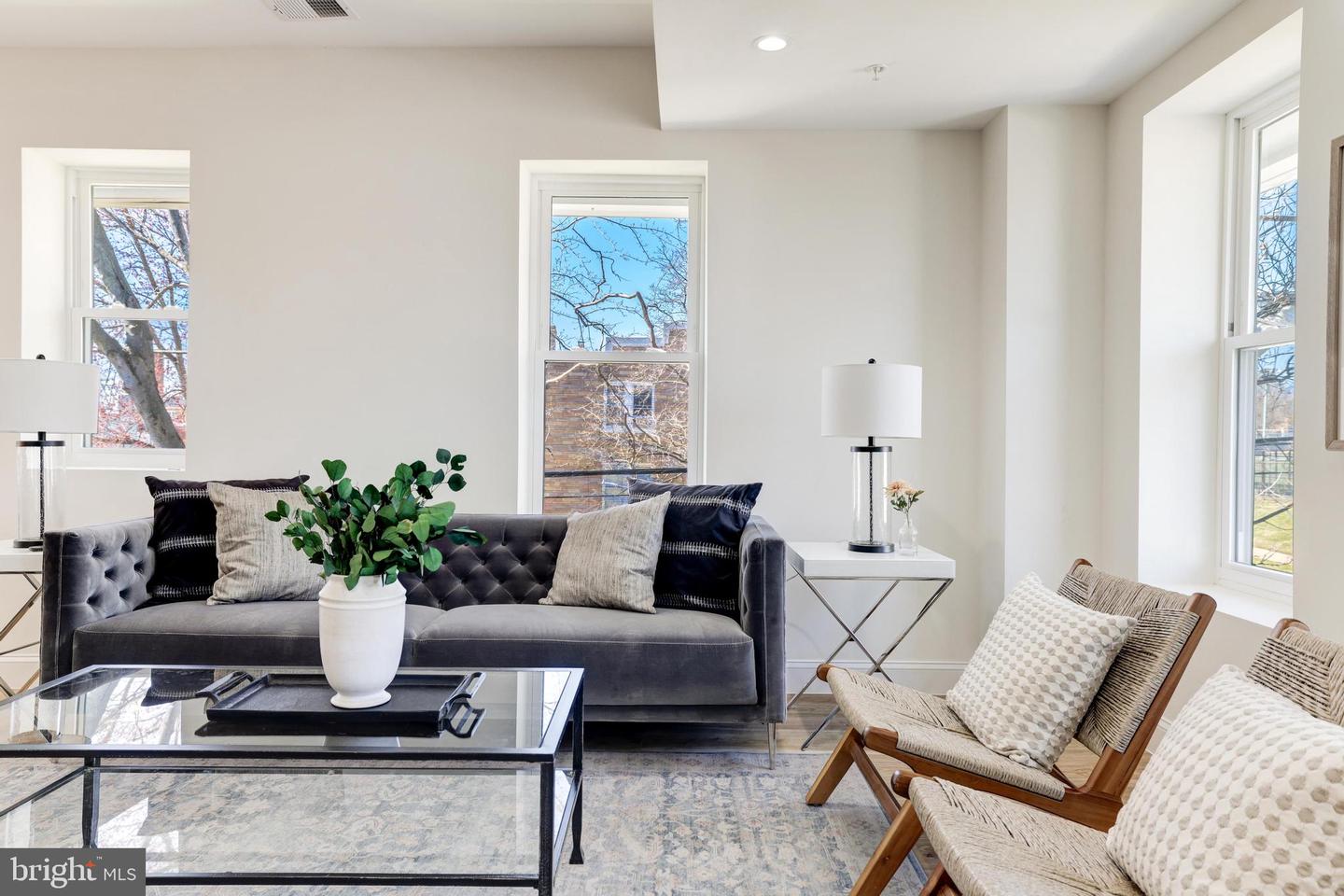 842 MADISON ST NW #B, WASHINGTON, District Of Columbia 20011, 4 Bedrooms Bedrooms, ,3 BathroomsBathrooms,Residential,For sale,842 MADISON ST NW #B,DCDC2204620 MLS # DCDC2204620