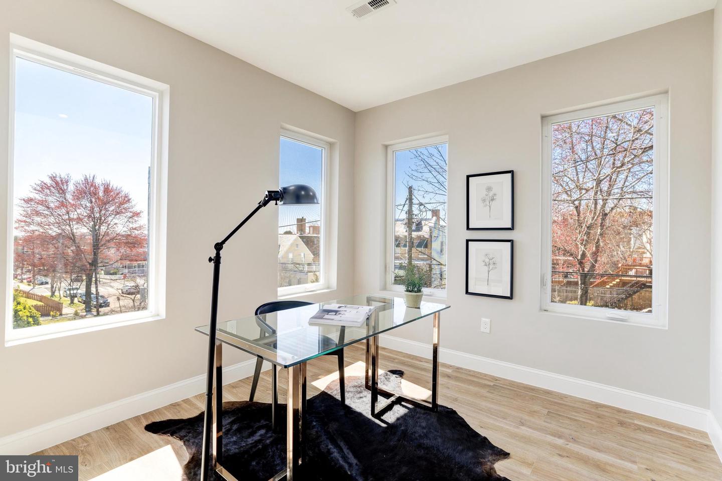 842 MADISON ST NW #B, WASHINGTON, District Of Columbia 20011, 4 Bedrooms Bedrooms, ,3 BathroomsBathrooms,Residential,For sale,842 MADISON ST NW #B,DCDC2204620 MLS # DCDC2204620