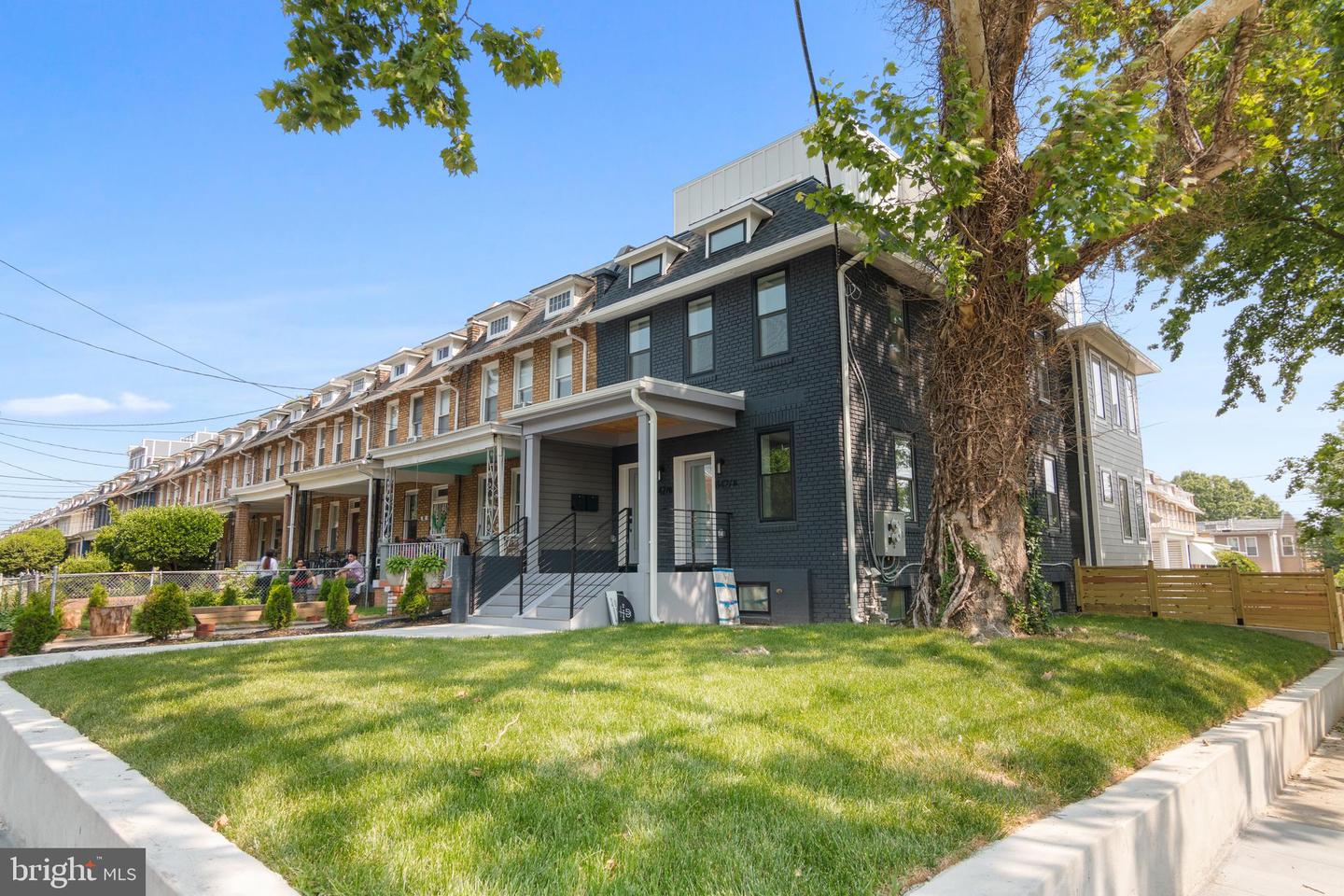 842 MADISON ST NW #B, WASHINGTON, District Of Columbia 20011, 4 Bedrooms Bedrooms, ,3 BathroomsBathrooms,Residential,For sale,842 MADISON ST NW #B,DCDC2204620 MLS # DCDC2204620