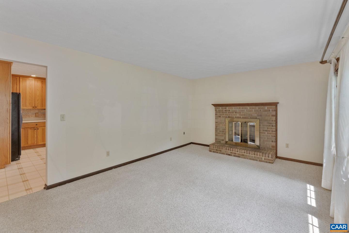 668 GLORIA PL, STAUNTON, Virginia 24401, 3 Bedrooms Bedrooms, ,2 BathroomsBathrooms,Residential,For sale,668 GLORIA PL,665468 MLS # 665468