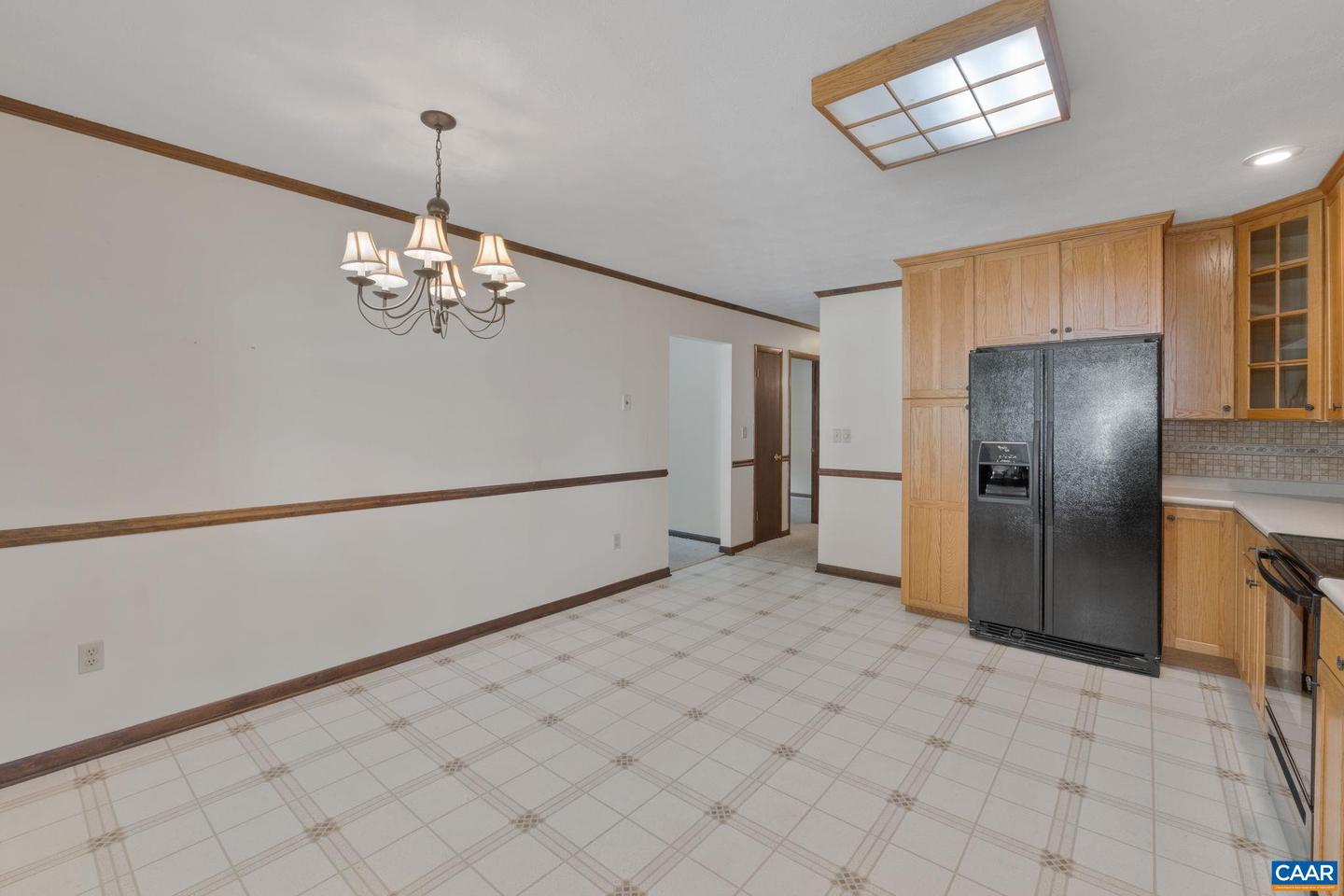 668 GLORIA PL, STAUNTON, Virginia 24401, 3 Bedrooms Bedrooms, ,2 BathroomsBathrooms,Residential,For sale,668 GLORIA PL,665468 MLS # 665468