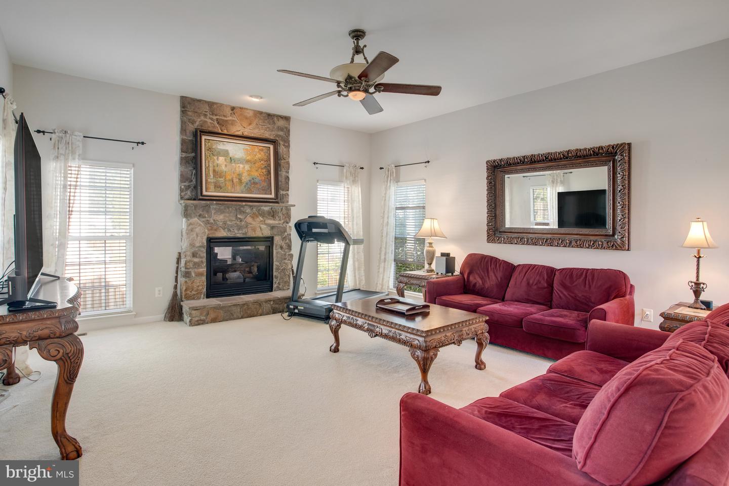 9226 CAMPFIRE CT, BRISTOW, Virginia 20136, 4 Bedrooms Bedrooms, ,3 BathroomsBathrooms,Residential,For sale,9226 CAMPFIRE CT,VAPW2096524 MLS # VAPW2096524