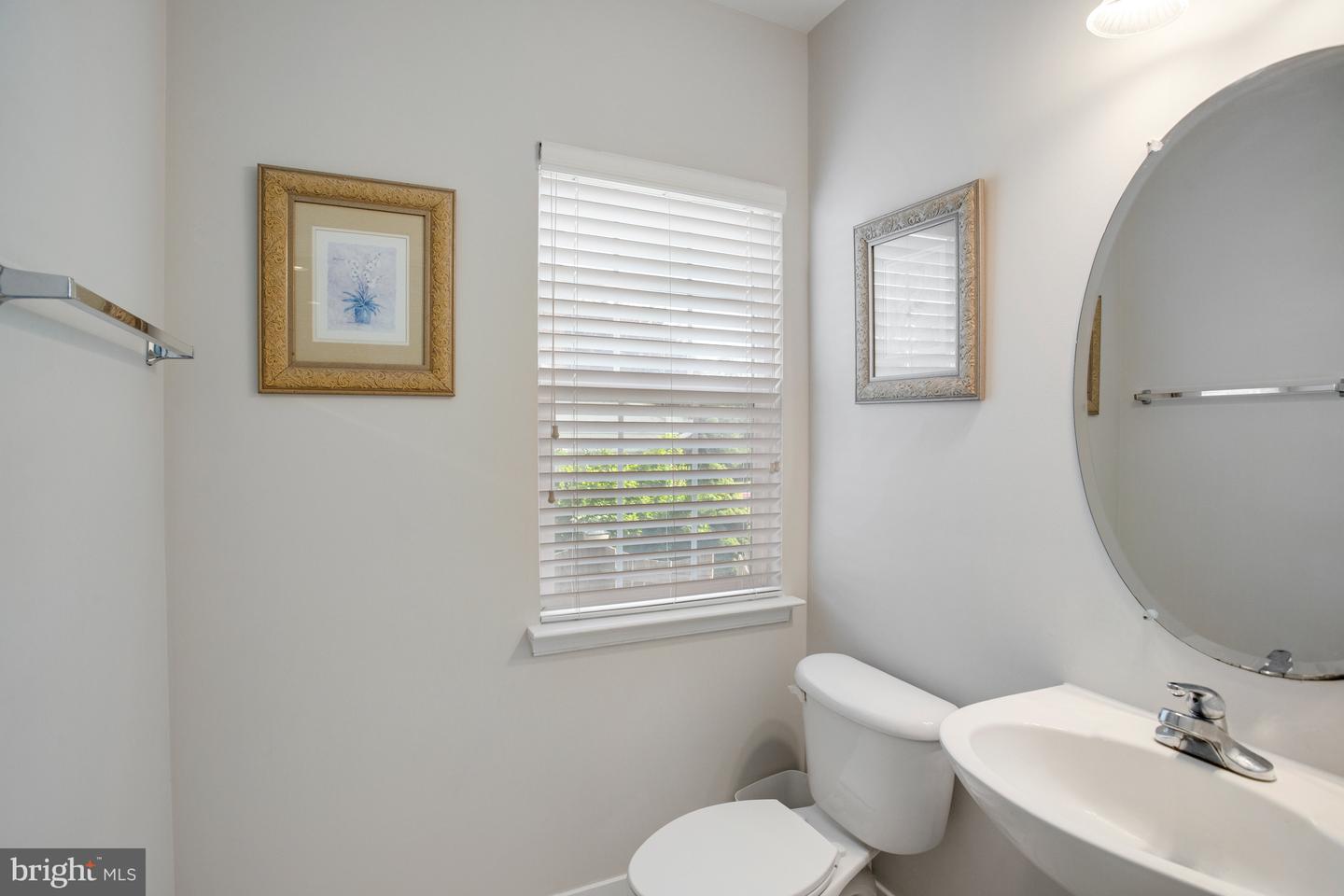 9226 CAMPFIRE CT, BRISTOW, Virginia 20136, 4 Bedrooms Bedrooms, ,3 BathroomsBathrooms,Residential,For sale,9226 CAMPFIRE CT,VAPW2096524 MLS # VAPW2096524