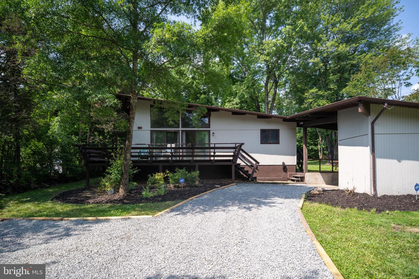 103 FAIRFAX LN, LOCUST GROVE, Virginia 22508, 3 Bedrooms Bedrooms, ,2 BathroomsBathrooms,Residential,For sale,103 FAIRFAX LN,VAOR2009890 MLS # VAOR2009890