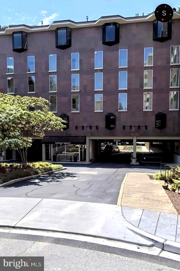 510 N ST SW #N223, WASHINGTON, District Of Columbia 20024, 1 Bedroom Bedrooms, ,1 BathroomBathrooms,Residential,For sale,510 N ST SW #N223,DCDC2204828 MLS # DCDC2204828