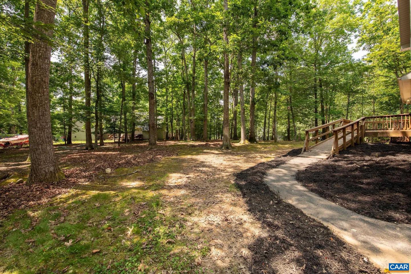 1 WESTHAM CT, PALMYRA, Virginia 22963, 3 Bedrooms Bedrooms, ,2 BathroomsBathrooms,Residential,For sale,1 WESTHAM CT,665548 MLS # 665548
