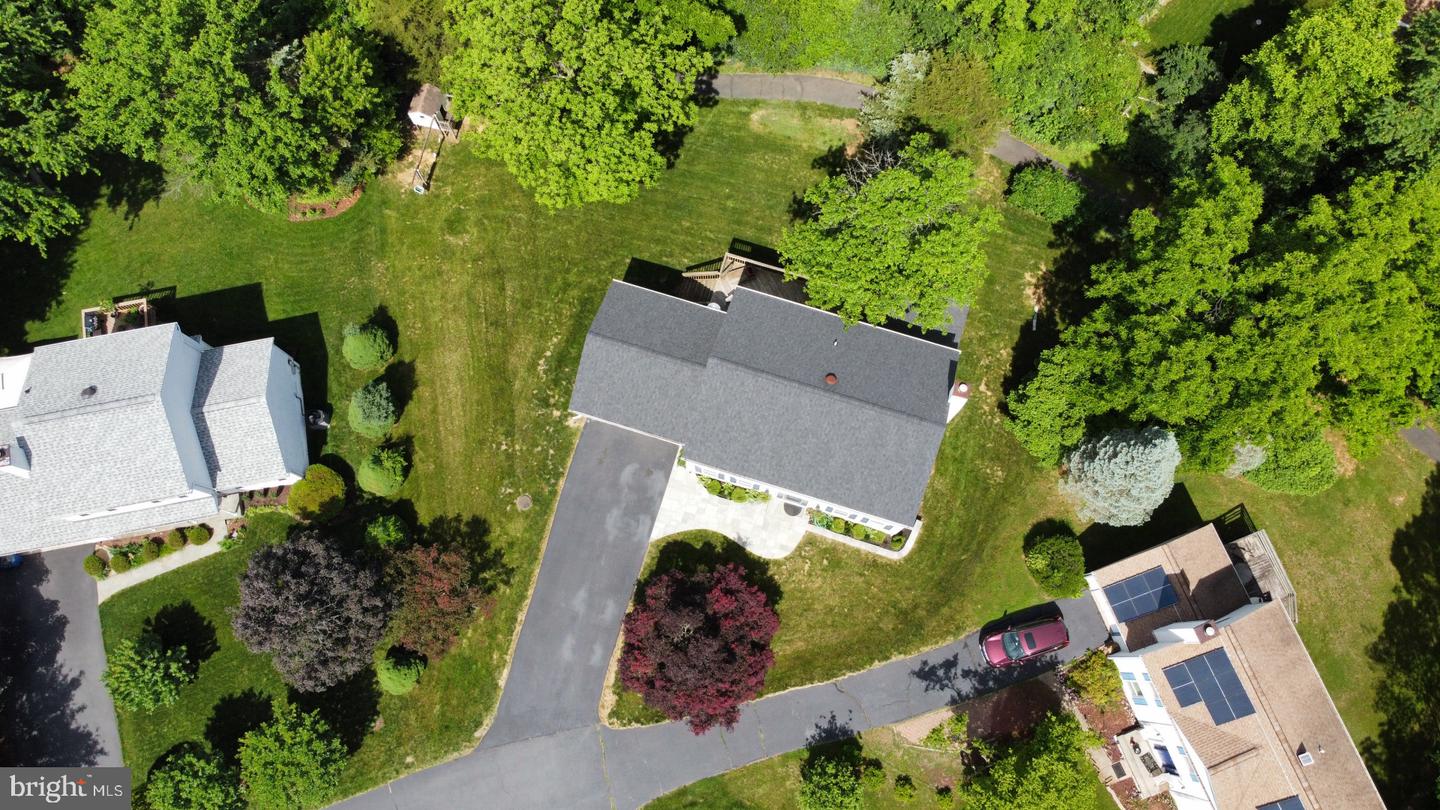 1406 VALEBROOK LN, HERNDON, Virginia 20170, 4 Bedrooms Bedrooms, ,3 BathroomsBathrooms,Residential,For sale,1406 VALEBROOK LN,VAFX2246404 MLS # VAFX2246404