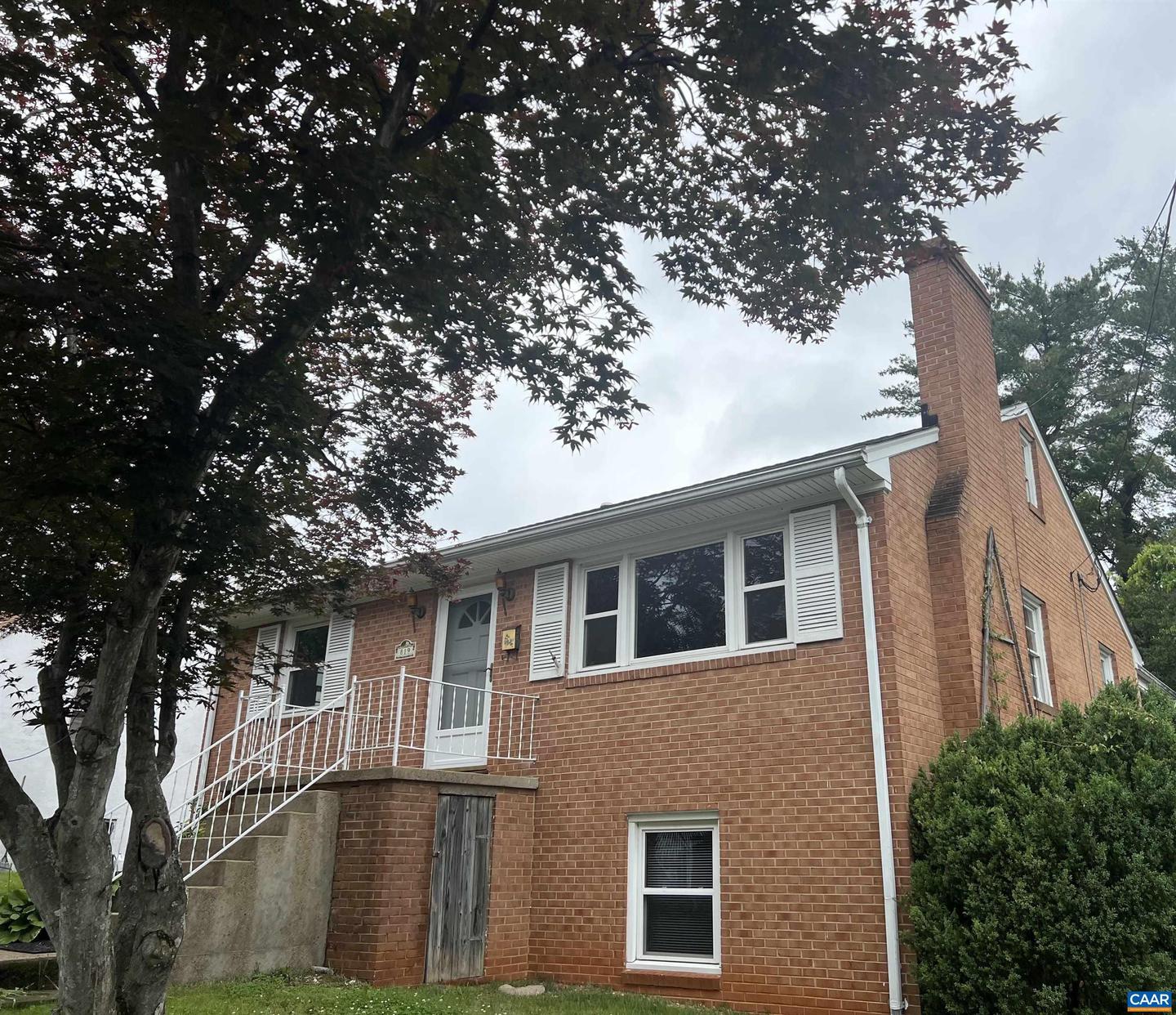 819 ELLIOTT AVE, CHARLOTTESVILLE, Virginia 22902, 3 Bedrooms Bedrooms, ,2 BathroomsBathrooms,Residential,For sale,819 ELLIOTT AVE,665552 MLS # 665552