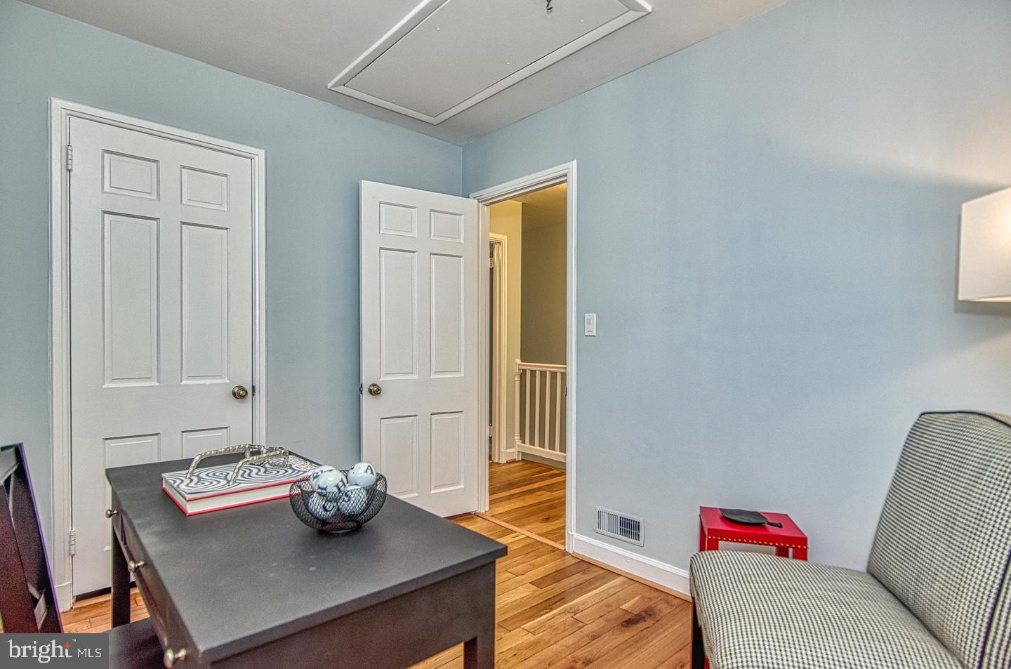 2990 S COLUMBUS STREET, ARLINGTON, Virginia 22206, 2 Bedrooms Bedrooms, ,2 BathroomsBathrooms,Residential,For sale,2990 S COLUMBUS STREET,VAAX2046306 MLS # VAAX2046306