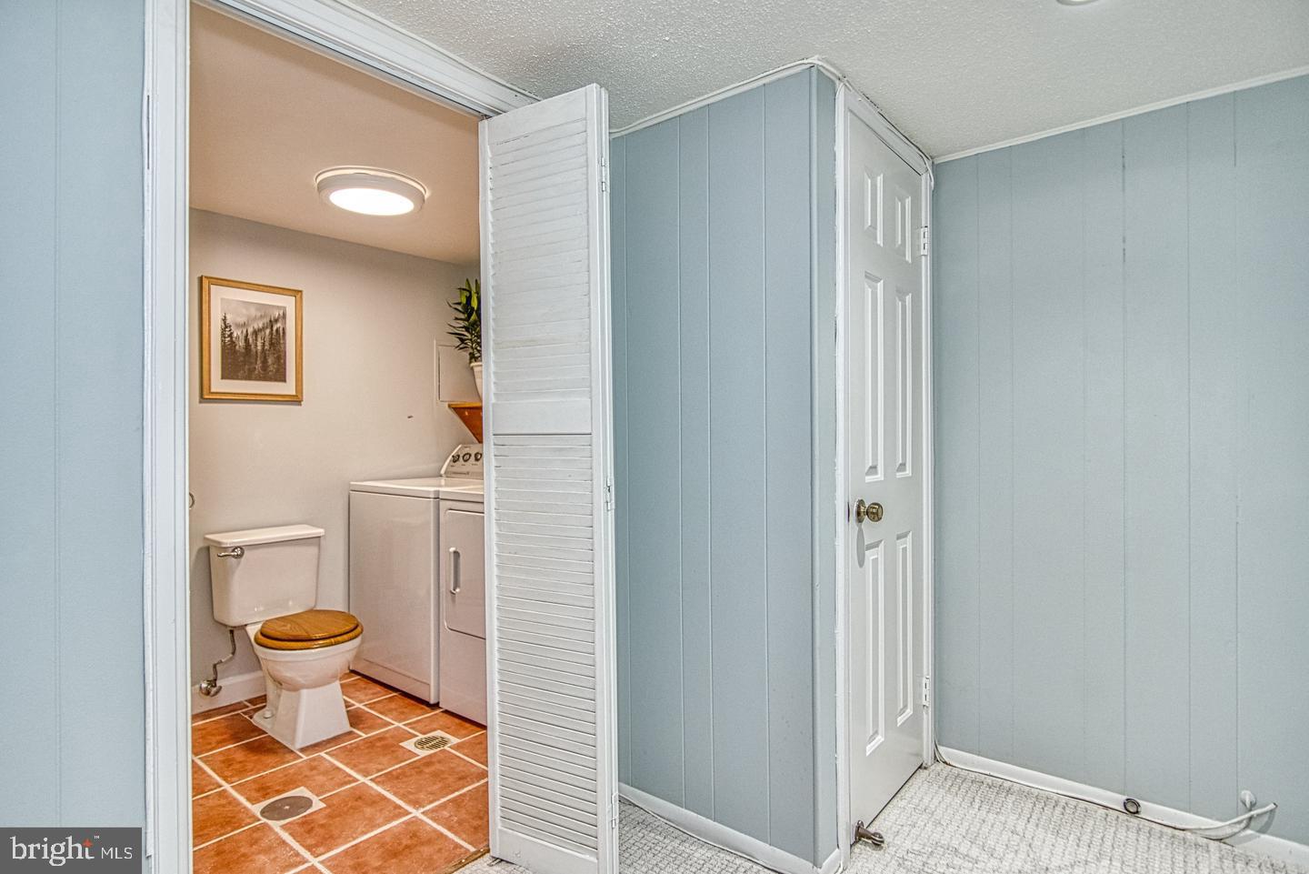 2990 S COLUMBUS STREET, ARLINGTON, Virginia 22206, 2 Bedrooms Bedrooms, ,2 BathroomsBathrooms,Residential,For sale,2990 S COLUMBUS STREET,VAAX2046306 MLS # VAAX2046306