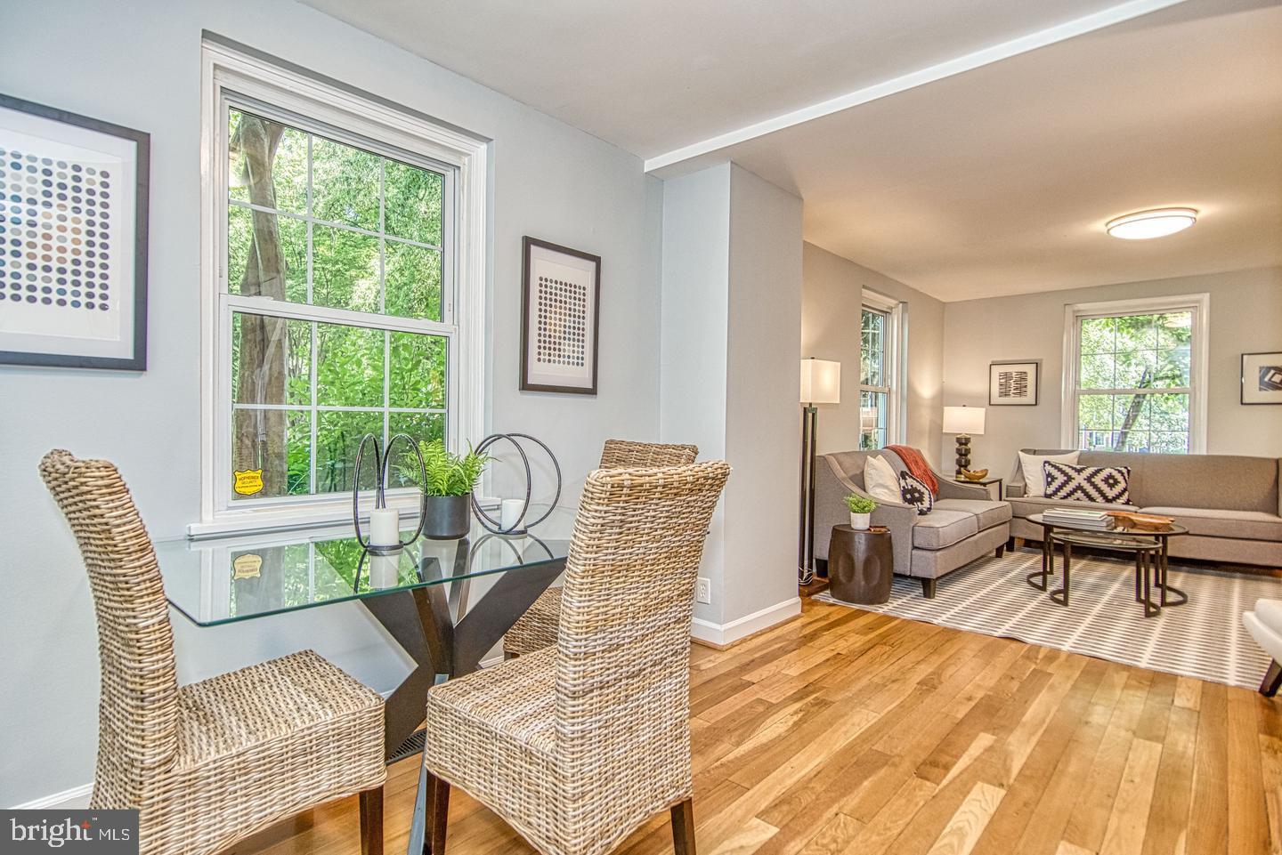 2990 S COLUMBUS STREET, ARLINGTON, Virginia 22206, 2 Bedrooms Bedrooms, ,2 BathroomsBathrooms,Residential,For sale,2990 S COLUMBUS STREET,VAAX2046306 MLS # VAAX2046306