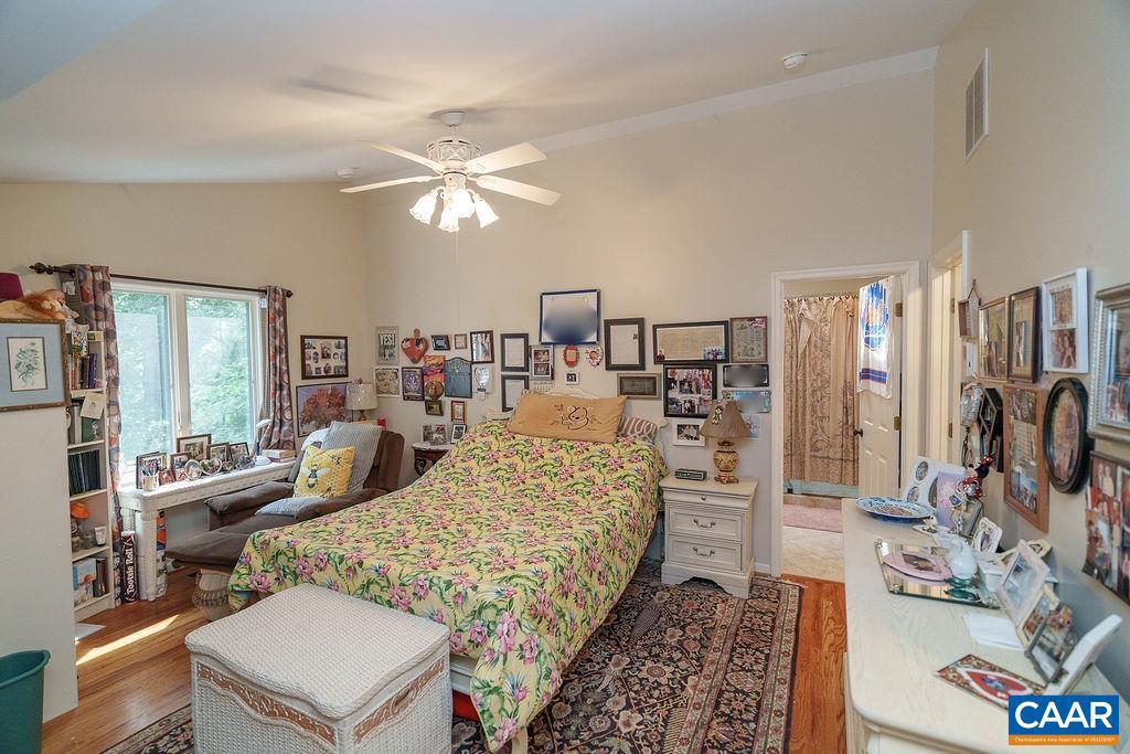 2220 RIDGEWAY LN, CHARLOTTESVILLE, Virginia 22911, 5 Bedrooms Bedrooms, ,3 BathroomsBathrooms,Residential,For sale,2220 RIDGEWAY LN,665556 MLS # 665556
