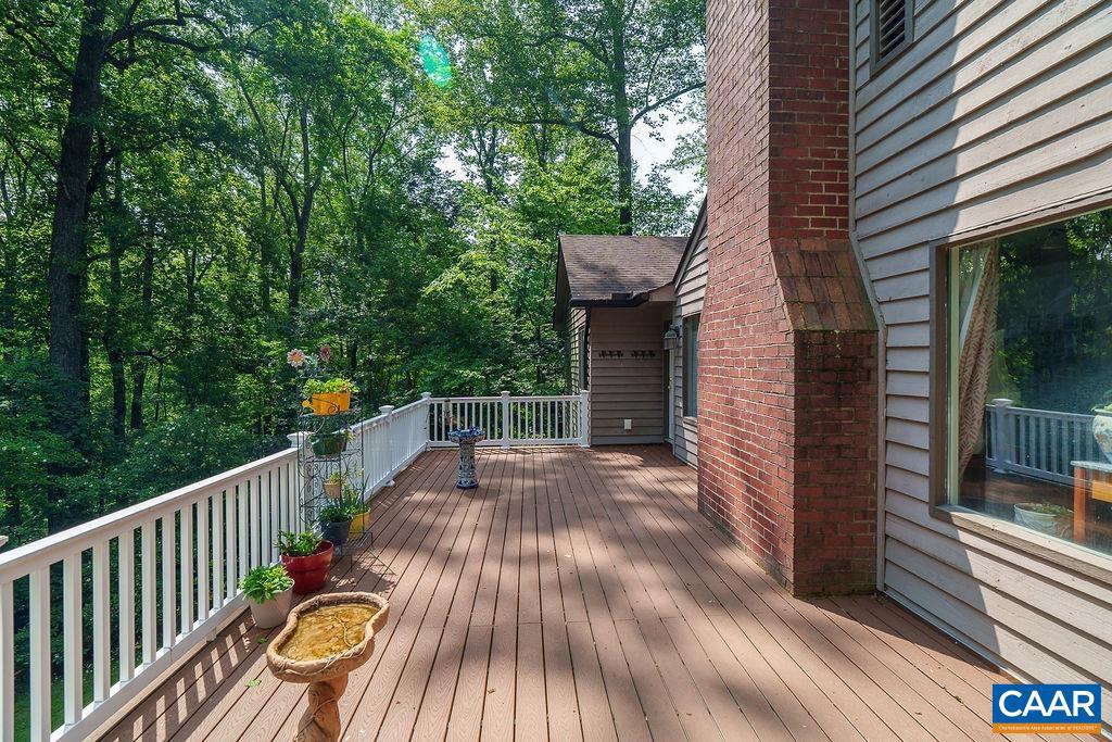 2220 RIDGEWAY LN, CHARLOTTESVILLE, Virginia 22911, 5 Bedrooms Bedrooms, ,3 BathroomsBathrooms,Residential,For sale,2220 RIDGEWAY LN,665556 MLS # 665556