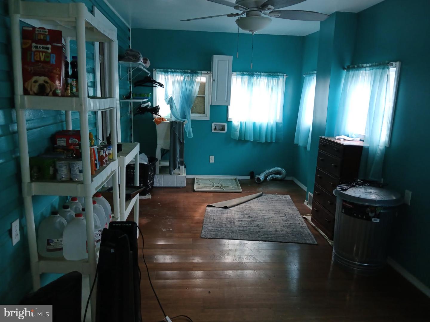 918 DALE AVE SE, ROANOKE, Virginia 24013, 4 Bedrooms Bedrooms, ,2 BathroomsBathrooms,Residential,For sale,918 DALE AVE SE,VARA2000036 MLS # VARA2000036