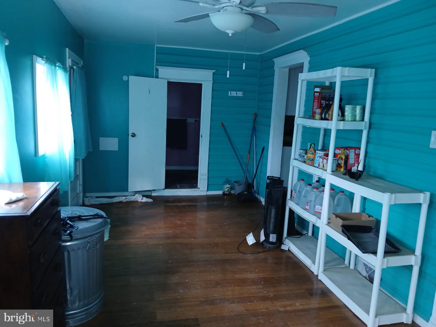 918 DALE AVE SE, ROANOKE, Virginia 24013, 4 Bedrooms Bedrooms, ,2 BathroomsBathrooms,Residential,For sale,918 DALE AVE SE,VARA2000036 MLS # VARA2000036