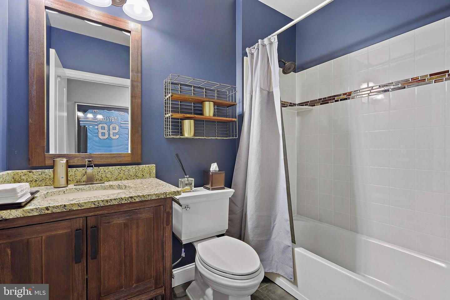 41517 DEER POINT CT, ALDIE, Virginia 20105, 6 Bedrooms Bedrooms, ,5 BathroomsBathrooms,Residential,For sale,41517 DEER POINT CT,VALO2099112 MLS # VALO2099112