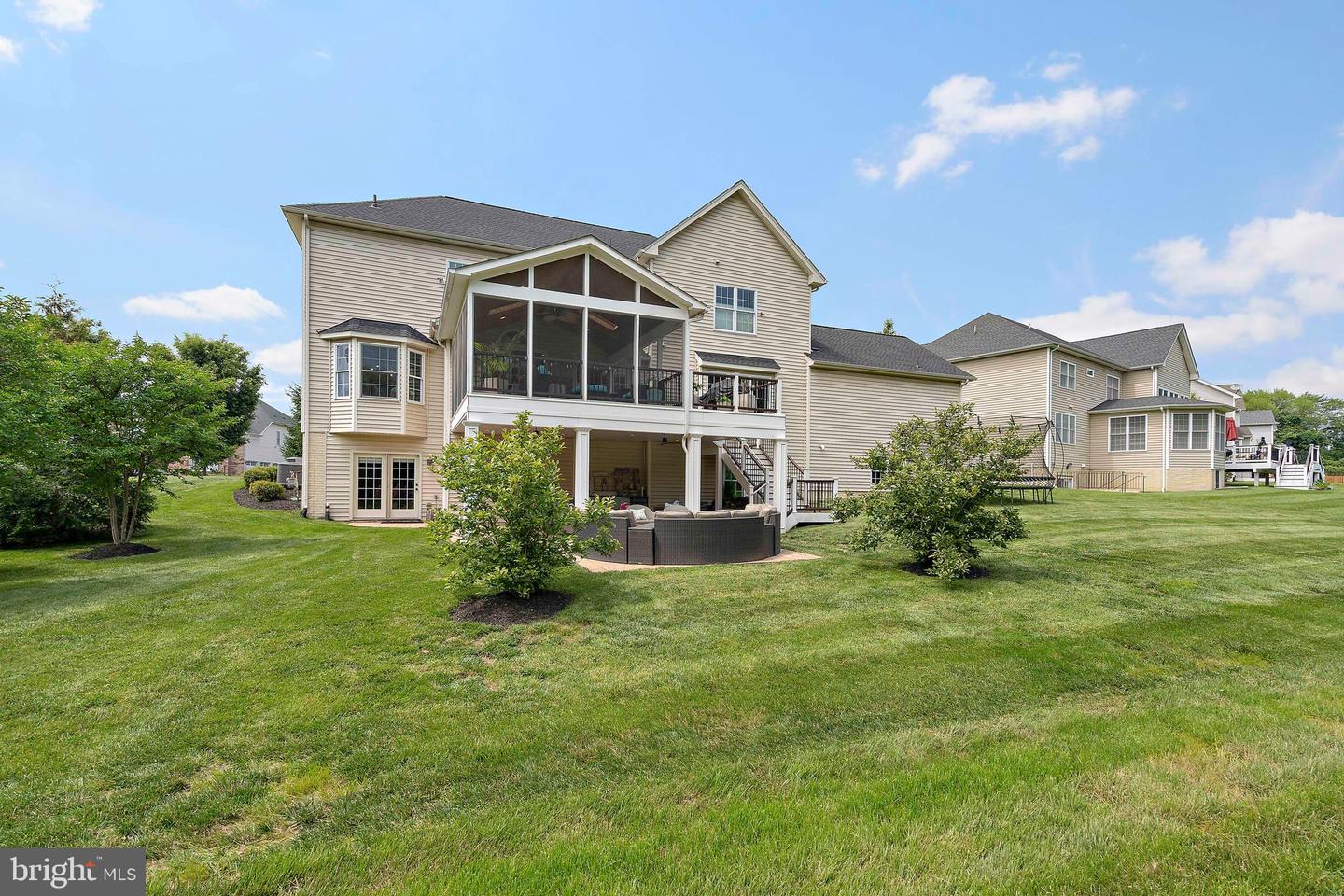 41517 DEER POINT CT, ALDIE, Virginia 20105, 6 Bedrooms Bedrooms, ,5 BathroomsBathrooms,Residential,For sale,41517 DEER POINT CT,VALO2099112 MLS # VALO2099112