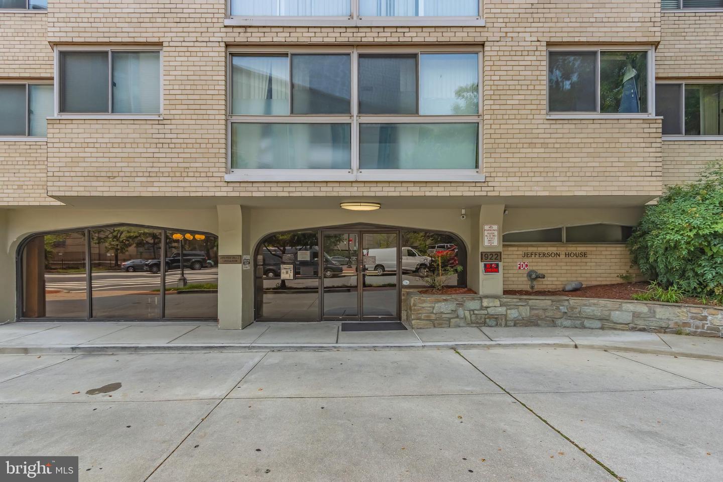922 24TH ST NW #415, WASHINGTON, District Of Columbia 20037, ,1 BathroomBathrooms,Residential,For sale,922 24TH ST NW #415,DCDC2204856 MLS # DCDC2204856