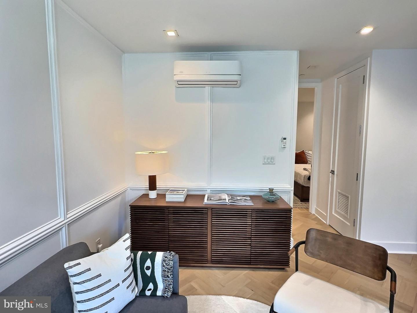 1753 WILLARD ST NW #3, WASHINGTON, District Of Columbia 20009, 1 Bedroom Bedrooms, ,1 BathroomBathrooms,Residential,For sale,1753 WILLARD ST NW #3,DCDC2204860 MLS # DCDC2204860