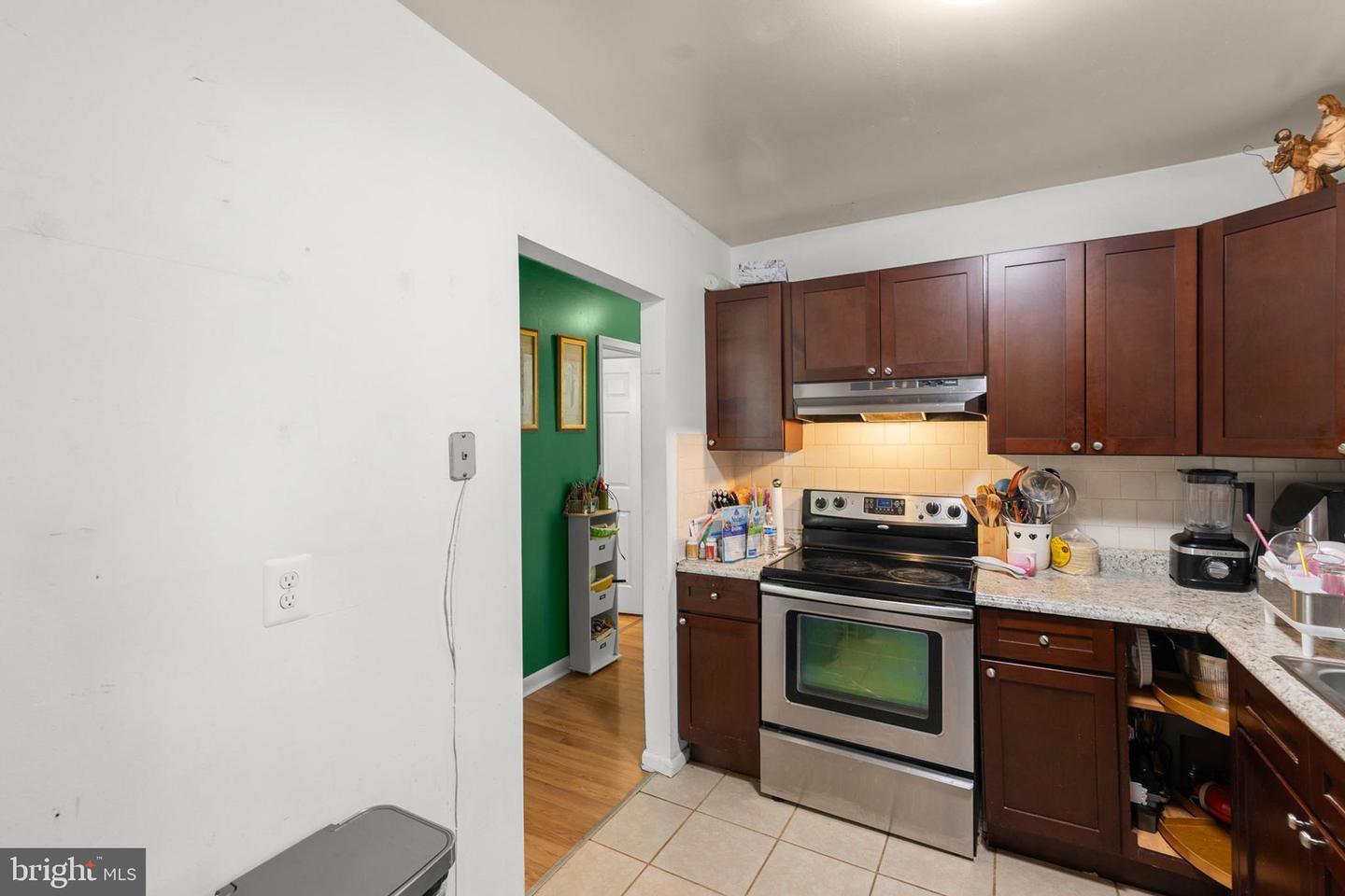320 LEE ST, FRONT ROYAL, Virginia 22630, 3 Bedrooms Bedrooms, ,1 BathroomBathrooms,Residential,For sale,320 LEE ST,VAWR2011394 MLS # VAWR2011394