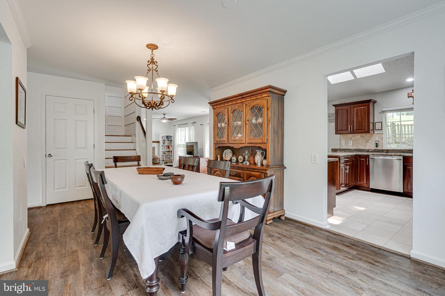 12333 CLIVEDEN ST, HERNDON, Virginia 20170, 3 Bedrooms Bedrooms, ,2 BathroomsBathrooms,Residential,For sale,12333 CLIVEDEN ST,VAFX2246114 MLS # VAFX2246114