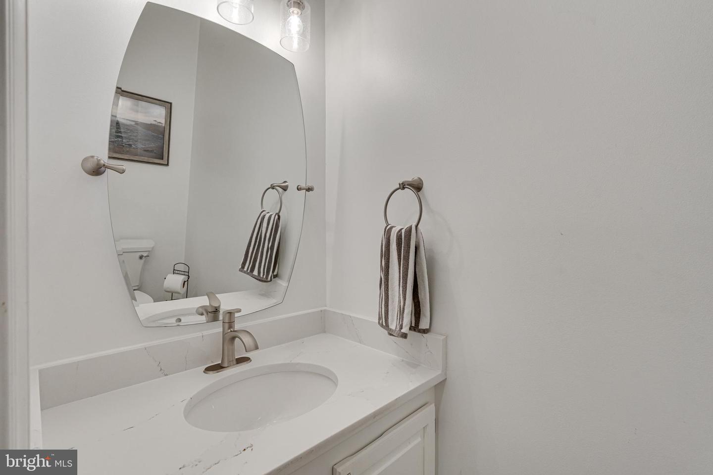 12333 CLIVEDEN ST, HERNDON, Virginia 20170, 3 Bedrooms Bedrooms, ,2 BathroomsBathrooms,Residential,For sale,12333 CLIVEDEN ST,VAFX2246114 MLS # VAFX2246114
