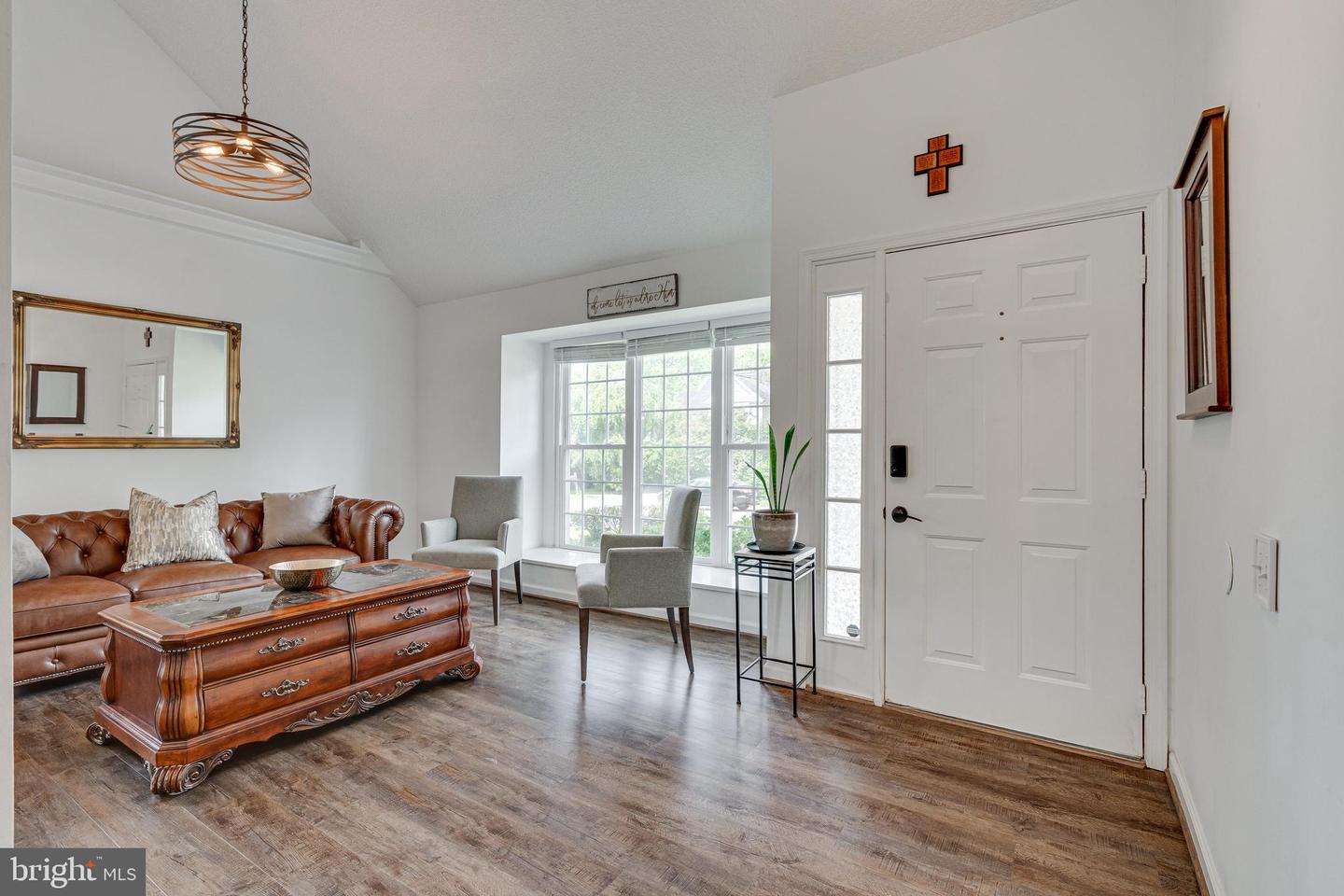 12333 CLIVEDEN ST, HERNDON, Virginia 20170, 3 Bedrooms Bedrooms, ,2 BathroomsBathrooms,Residential,For sale,12333 CLIVEDEN ST,VAFX2246114 MLS # VAFX2246114