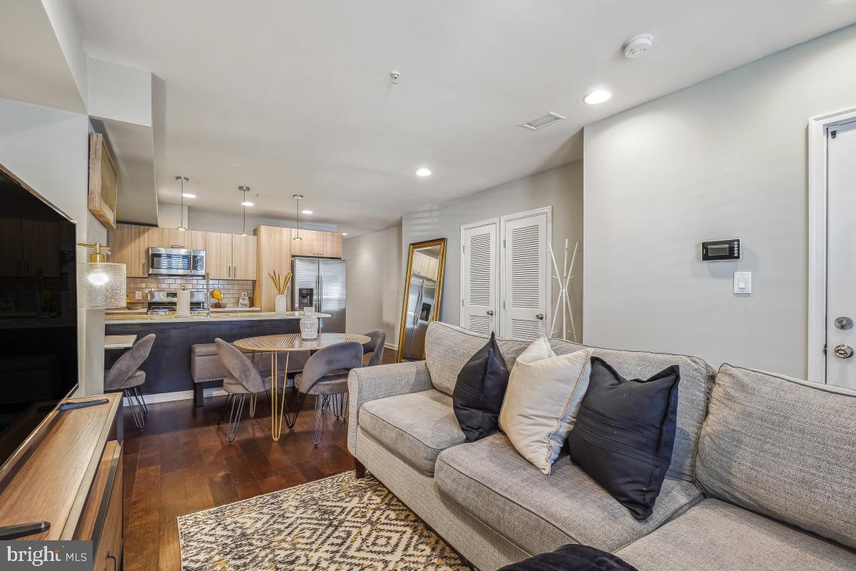 1346 NICHOLSON ST NW #101, WASHINGTON, District Of Columbia 20011, 2 Bedrooms Bedrooms, 6 Rooms Rooms,2 BathroomsBathrooms,Residential,For sale,1346 NICHOLSON ST NW #101,DCDC2204616 MLS # DCDC2204616